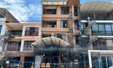 Se Vende Edificio En Ulpiano Lloreda