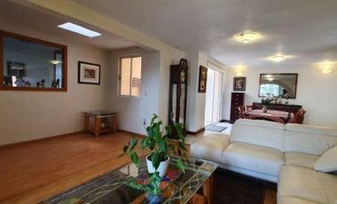 Casa en Condominio en Lomas de las Águilas, Álvaro Obregón, esq Super via y cerca de Santa Fe