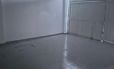 Bodega Industrial en Venta o Renta en la Anahuac