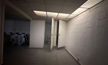 Bodega Industrial en Venta o Renta en la Anahuac