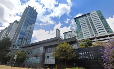 Oficina Comercial en Infinity Center en VENTA o RENTA en Paseo de la Reforma