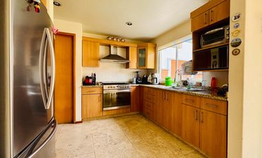 Casa en condominio - Lomas de Valle Escondido