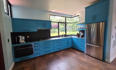 Casa en venta en Santo Domingo Ocotitlán, Tepoztlán, Morelos