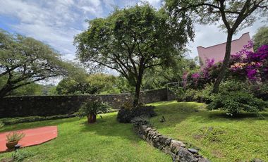 Casa en venta en Santo Domingo Ocotitlán, Tepoztlán, Morelos