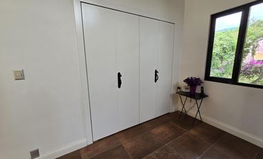 Casa en venta en Santo Domingo Ocotitlán, Tepoztlán, Morelos