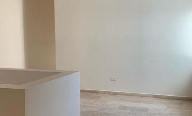 CASA EN RENTA EN ENCINOS DEL VERGEL