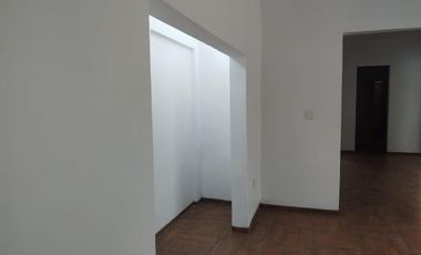 Casa en Renta con Uso de Suelo en la Juárez