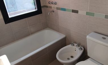 Departamento en alquiler en Lanus Este