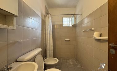 Casa en alquiler  en El Huaico