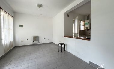 Casa en alquiler  en El Huaico