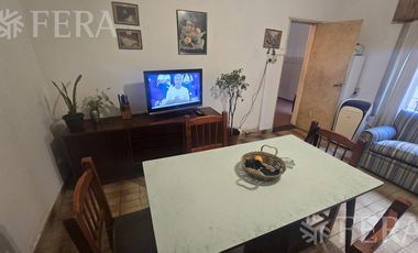 Venta PH de 4 ambientes con patio en Wilde