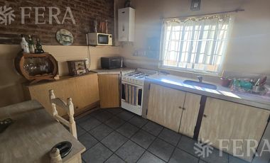 Venta PH de 4 ambientes con patio en Wilde