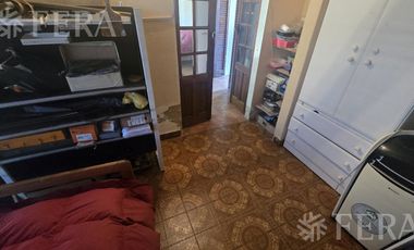 Venta PH de 4 ambientes con patio en Wilde