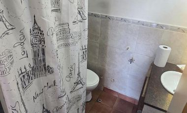 Venta PH de 4 ambientes con patio en Wilde