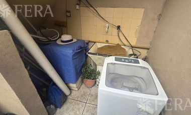 Venta PH de 4 ambientes con patio en Wilde