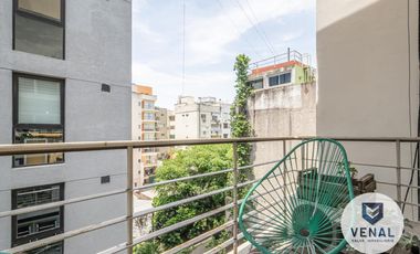 Departamento en Venta 2 ambientes 6to piso, 42m2, Loza, Balcón, Luminoso, Belgrano.