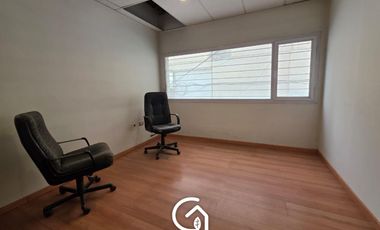 Oficinas en  pleno centro de Neuquen