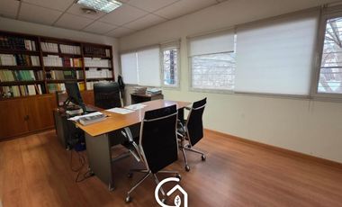 Oficinas en  pleno centro de Neuquen