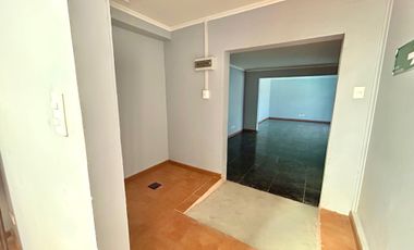 SE ARRIENDA CASA USO COMERCIAL DE 6 AMBIENTES EN SAN FELIPE