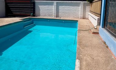 SE ARRIENDA CASA USO COMERCIAL DE 6 AMBIENTES EN SAN FELIPE