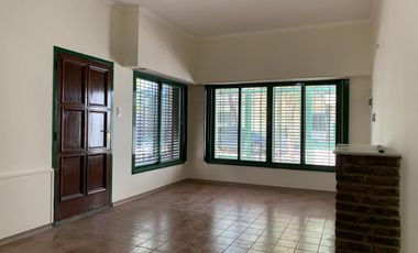 Casa - Temperley Oeste