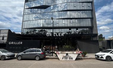 Oficina en venta frente complejo nuevo seguridad premium