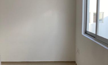 Casa en privada con Casa Club | 3 rec + estudio | 2.5 baños | 2 autos | Valle de