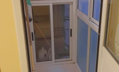 Departamento de 3 ambientes con cochera en venta en Quilmes .Apto Crédito.