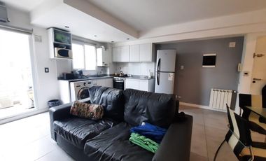 VENTA DEPARTAMENTO 2 AMBIENTES C\ COCHERA CUBIERTA