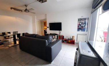 VENTA DEPARTAMENTO 2 AMBIENTES C\ COCHERA CUBIERTA