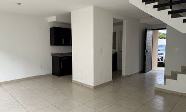 Casa en renta en paseo arboledas