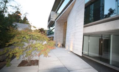 Oficina en Arriendo en Santa María de Manquehue // Universidad Federico Santa María // Carolina Rabat