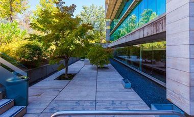 Oficina en Arriendo en Santa María de Manquehue // Universidad Federico Santa María // Carolina Rabat