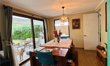 Venta moderna casa en Chicureo