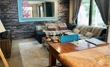 Venta moderna casa en Chicureo