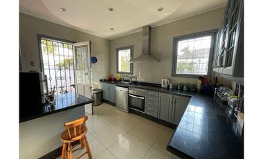 UNA BELLEZA EN ARRIENDO