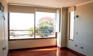 Acogedor departamento en Jardines del Sur.