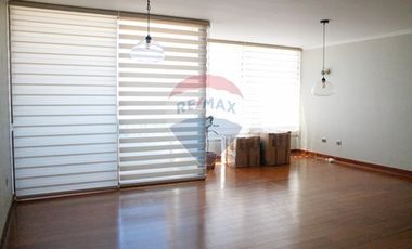 Acogedor departamento en Jardines del Sur.