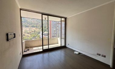 ¡Moderno Depto 2D+2B en Recoleta!