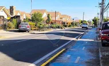 Hogar Moderno y Campestre en Buin ¡Descúbrelo Hoy!