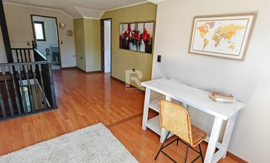 CASA 4 DORMITORIOS EN SECTOR GRANEROS.