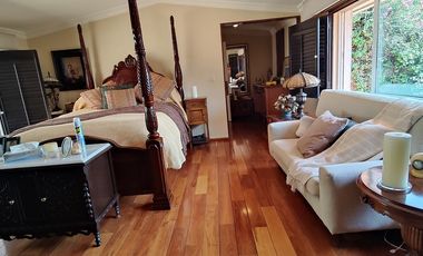 INCREÍBLE CASA A LA VENTA EN EXCLUSIVA EN CALLE CERRADA EN LOMAS HIPÓDROMO (V)