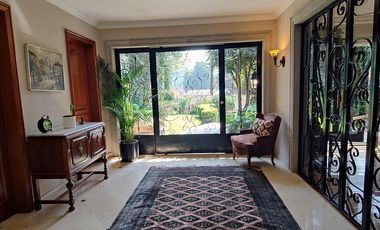 INCREÍBLE CASA A LA VENTA EN EXCLUSIVA EN CALLE CERRADA EN LOMAS HIPÓDROMO (V)