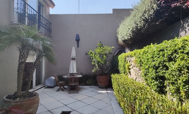 INCREÍBLE CASA A LA VENTA EN EXCLUSIVA EN CALLE CERRADA EN LOMAS HIPÓDROMO (V)