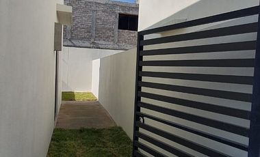 SE VENDE CASA EN FRACCIONAMIENTO ADAMAR