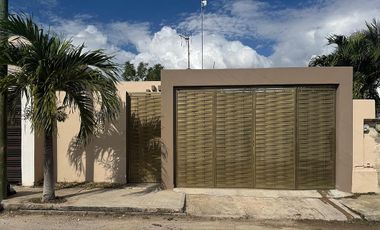Casa en Venta en Los Encinos II, Kanasín Yucatán