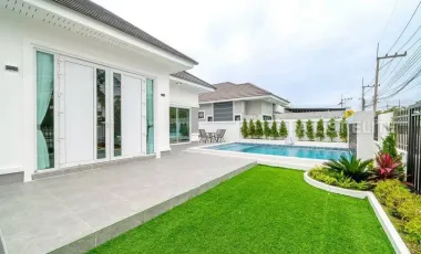 Fully Furnished Pool Villa in Phornthep Nong Pla Lai – Ready to Move In