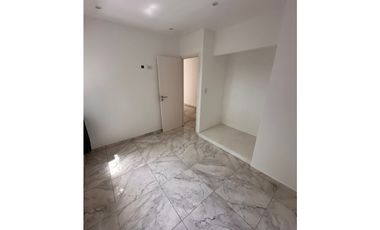 VENTA PH 2 AMBIENTES CON PATIO