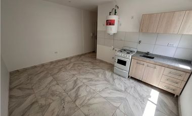 VENTA PH 2 AMBIENTES CON PATIO