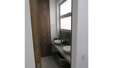 CASA CAMPESTRE  EN VENTA EN CONJUNTO CERRADO